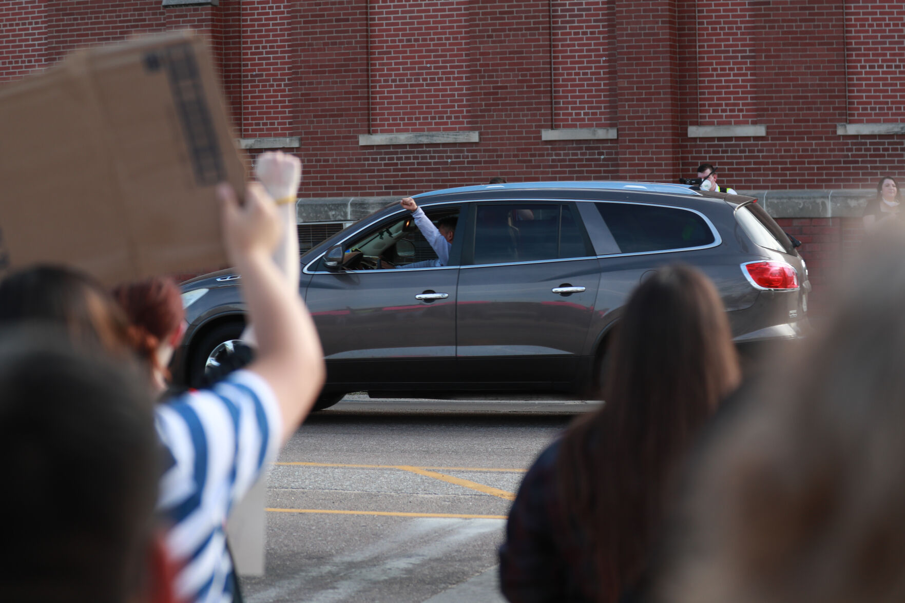 060220_Protests029_bjs.JPG